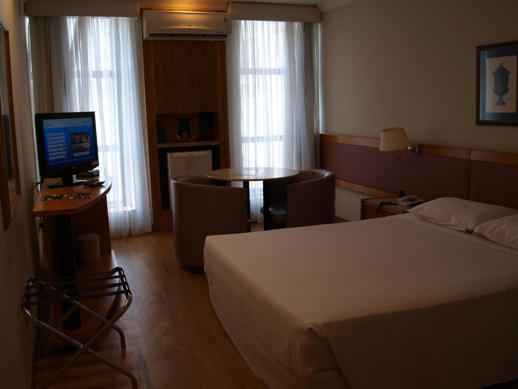 Sol Hotel